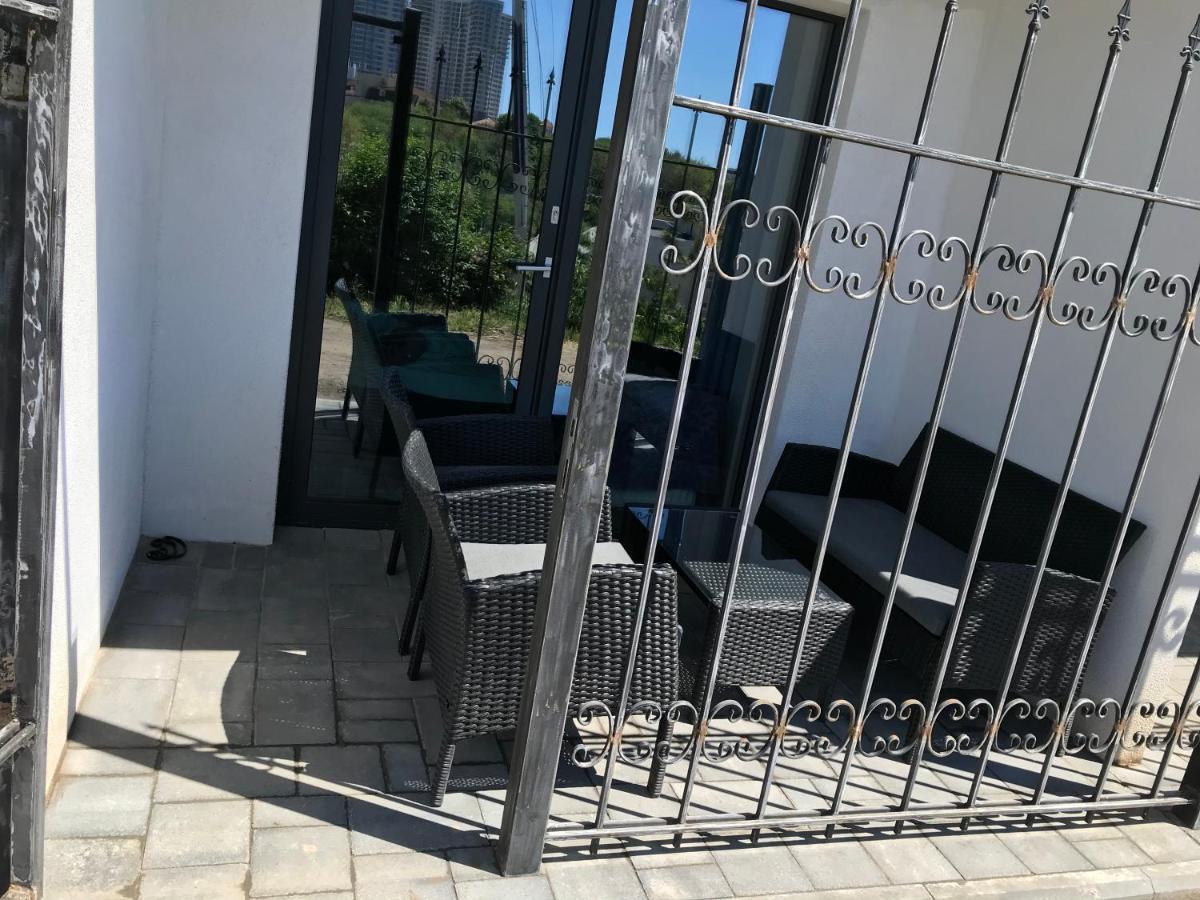 Arcadia Sky Apartment Odesa Exterior photo